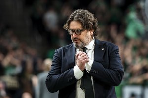 A. Trinchieri po pykčio bangos ir techninės pražangos pasisakė, kaip elgėsi „Šiaulių“ treneris Ž. Urbonas