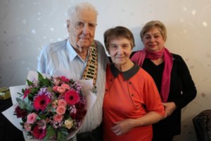 90-mečio sulaukęs ignalinietis su žmona minės dar vieną jubiliejų