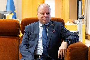 S. Skvernelis atsakė abejojantiems sprendimais dėl gynybos: susipažinkite su slapta informacija