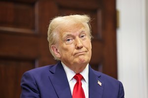 Iš D. Trumpo – signalas Rusijai dėl taikos su Ukraina: pasiuntė aiškų įspėjimą, ko imsis