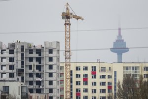 Atskleidė pagrindines priežastis, kodėl šiuo metu lietuviai nežada pirkti būsto: štai jos