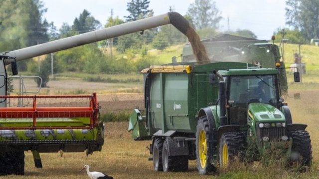 Beveik nelikus ES paramos lėšų – ūkininkai susiėmę už galvų: net ir vienoje šakoje nepadarytų proveržio