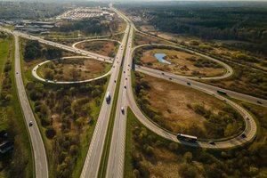 Svarbi žinia vairuotojams: pagrindinėse šalies magistralėse – mažiau rūpesčių dėl vieno svarbaus dalyko