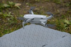 Nemokami dronų valdymo kursai kauniečiams: kviečia įgyti teorinių ir praktinių įgūdžių