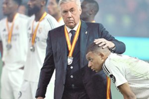 Legendinį C. Ancelotti apsupus mįslingiems gandams – Karališkojo klubo vairininko atkirtis: kur tęs medžioklę