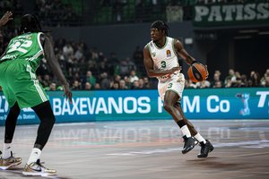 Košmaras Graikijoje: 20 taškų persvaros išsaugoti nesugebėjęs „Žalgiris“ gėdingai krito prieš „Panathinaikos“