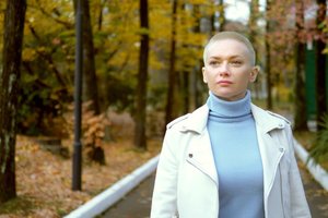 4 vaikų motinai – šiurpus likimo smūgis: tikimybė, kad ji gyvens vos 50 proc.