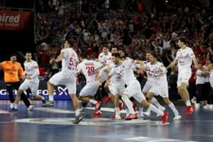 Rankinio deja vu – paskutinę akimirką pergalę išplėšę kroatai ir prancūzai susirems pusfinalyje