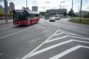 Šiose Vilniaus vietose vairuotojai patiria didžiulių nuostolių: įspėja saugotis sukčių