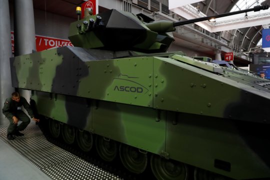 Latvija pirks 42 pėstininkų kovos mašinas ASCOD už 373 mln. eurų