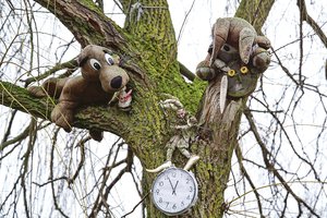 Pro šį Kauno daugiabutį žmonės nepraeina abejingai: keistenybės čia kaupiamos jau dešimtmetį 