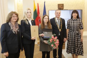 Ukmergėje įteikta pirmoji Zigmo Zinkevičiaus premija