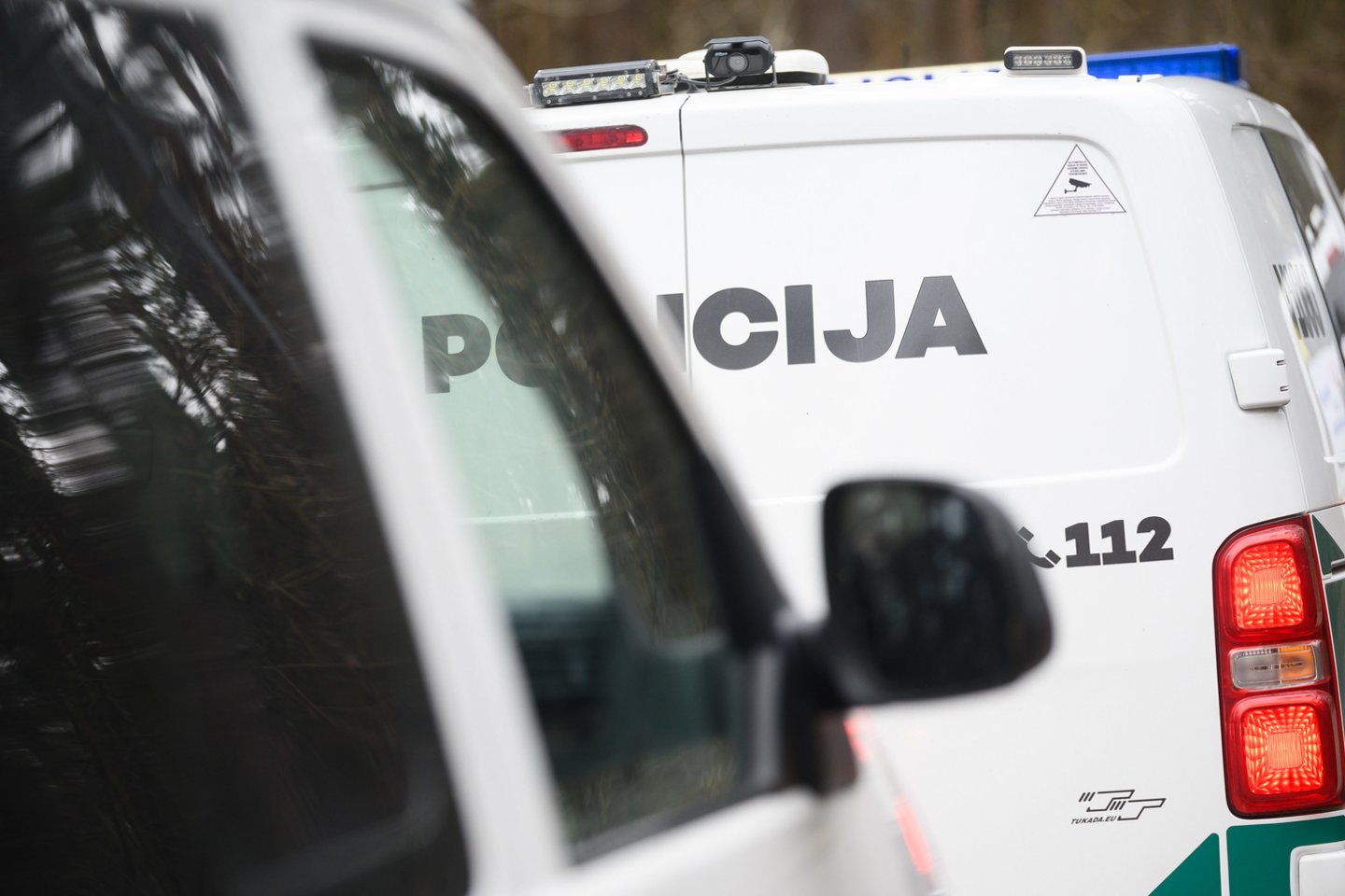 Policijos pareigūnai aiškinasi nelaimės aplinkybes.