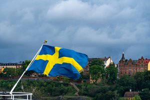 Švedija pareiškė, kad kabelio tarp Latvijos ir Švedijos pažeidimas nėra sabotažas, ir paleido sulaikytą laivą