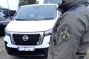 Pasienyje su Rusija ir Lenkija sulaikyti Ispanijoje ir Jungtinėje Karalystėje ieškomi automobiliai