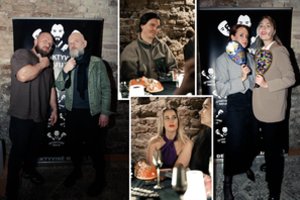 „Mafijos“ partijai susitikę žinomi žmonės užsibuvo ilgiau: azartas, emocijos ir išlavintas gebėjimas apsimetinėti