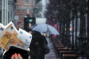 To sau leisti nebegali kas dešimtas lietuvis: kitose Baltijos šalyse situacija dar prastesnė