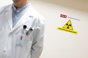 Inovatyvūs vaistai vėluoja, o medikų trūksta: mirčių nuo vėžio skaičius Lietuvoje viršija ES vidurkį