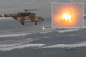 Reti kadrai: įamžino įspūdingą ataką ore – ukrainiečių sraigtasparnis susekė rusų „Šahedą“