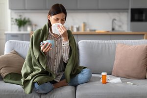 Vaistai nuo peršalimo: kodėl paracetamolį reikia vartoti atsargiai?