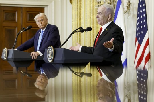 B. Netanyahu giria D. Trumpo planą dėl Gazos: tai pirma gera idėja