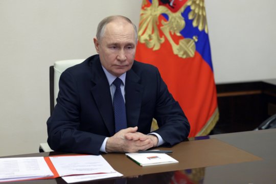 V. Putinas netikėtai atleido „Roskosmos“ vadovą