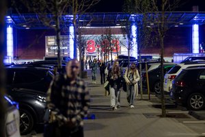 Nori įvesti draudimą sekmadieniais dirbti didesnėms prekybos vietoms