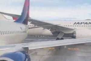 Incidentas Sietlo oro uoste: susidūrė du keleiviniai lėktuvai