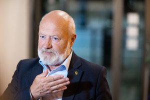 E. Gentvilas ragina šalinti „Nemuno aušrą“ iš koalicijos: atsisveikinkit su R. Žemaitaičiu, kol jis neatsisveikino su jumis