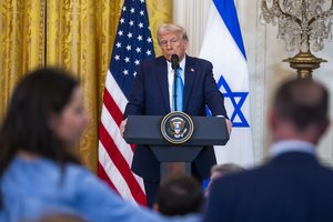 TBT smerkia JAV sankcijas ir žada „toliau vykdyti teisingumą“