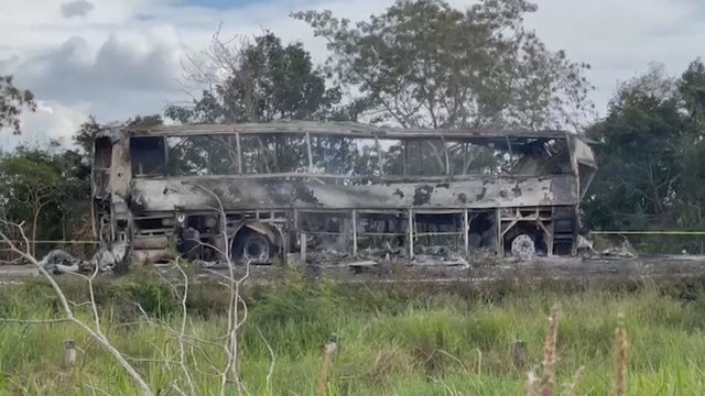 Savaitgalis, paženklintas katastrofa: Meksikoje per autobuso avariją žuvo 41 žmogus