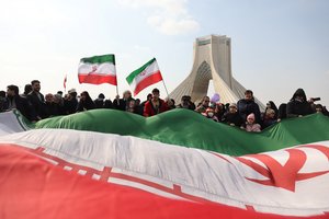 Iranas mini 1979 m. revoliucijos metines