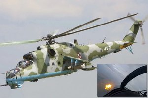 Istoriniai kadrai: parodė, kaip sraigtasparniais į gabalus taško rusų dronus