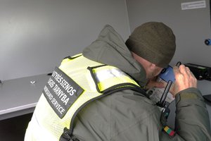 Latvis pasieniečių neįtikino, kad jo pateiktas lietuviškas vairuotojo pažymėjimas – tikras