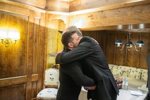 Miunchene susitikęs su V. Zelenskiu, G. Nausėda užtikrino dėl tvirtos paramos Ukrainai