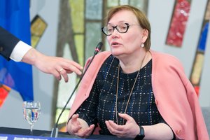 Teismas sprendimą dėl buvusios europarlamentarės A. Seibutytės ieškinio eksministrui P. Gyliui skelbs kovą