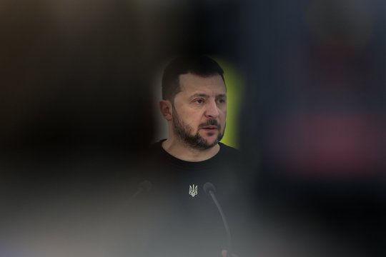 Alt photo text