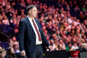 Nedaugžodžiavęs N. Čanakas pranešė liūdną žinią apie M. Varną: „Jis buvo išvežtas į ligoninę“