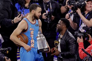 Naujame NBA „Visų žvaigždžių“ rungtynių formate – S. Curry spindesys ir Shaq'o ekipos triumfas