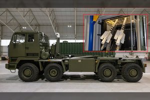 JK pristatė specialiai Ukrainai kurtą karo mašiną