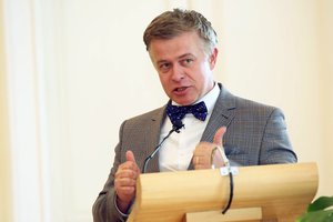 Po kontroversiškų Š. Liekio pareiškimų apie gynybą ir Baltarusiją – VDU atsakas