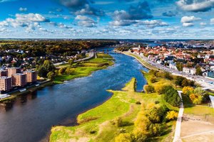 Kaune kils dar vienas 16 m aukščio pastatas: pro langus – vaizdas į Nemuną