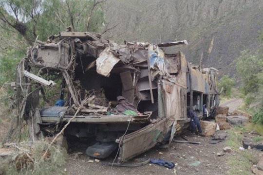 Tragedija Bolivijoje: autobusui nulėkus į prarają, žuvo mažiausiai 30 žmonių