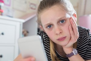 Nerimą kelia augantis kibernetinių patyčių mokyklose skaičius