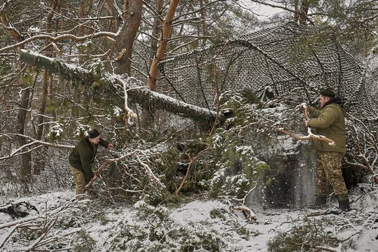 Neabejoja, kad karo Ukrainoje baigtis tiek pat svarbi ir JAV: prakalbo apie taikos palaikymo pajėgas