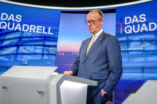 Prieš pat rinkimus Vokietijoje smuktelėjo CDU/CSU bloko populiarumas