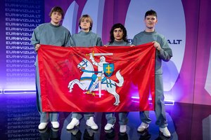 Kelialapį į Bazelį iškovojusi grupė „Katarsis“ – kas tie paslaptingieji alternatyvaus roko atstovai?