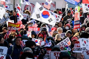 Prasideda nušalintojo Pietų Korėjos prezidento baudžiamasis teismo procesas