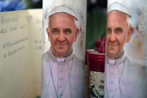 Vatikanas: popiežius praleido dar vieną ramią naktį ligoninėje