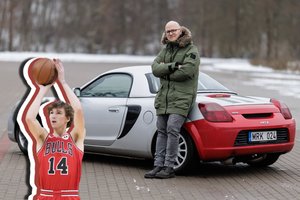 Automobilių ekspertui M. Buzeliui pasiūlymus dalija krepšinio agentai: siūlo žaisti vienoje ar kitoje komandoje